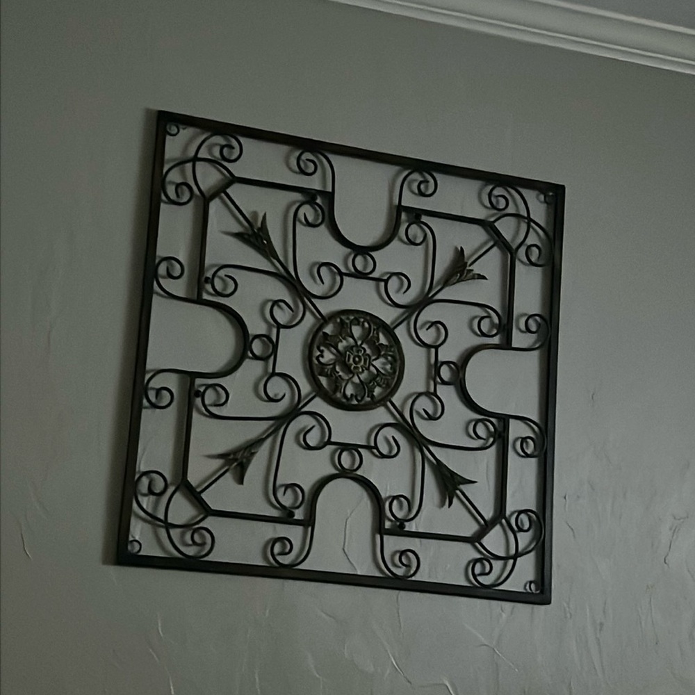 Doesn’t go with my decoration